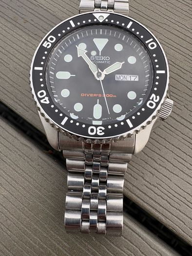 Seiko 007