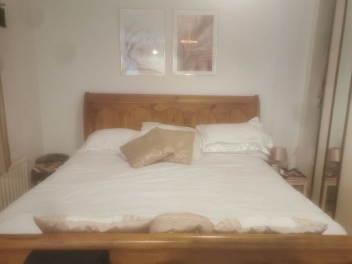 Super king bed