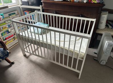 new baby cot