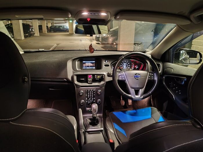 2013 Volvo V40