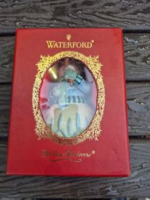 Rare Waterford Crystal Holiday Heirlooms Glass Ornament with box and paperwork