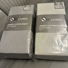 2 x Single Jersey Fitted Sheet (Extra Deep - See dimensions in notes) Cotton - light and mid grey