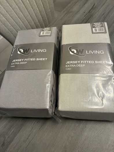 2 x Single Jersey Fitted Sheet (Extra Deep - See dimensions in notes) Cotton - light and mid grey