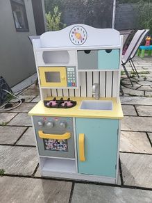 kids kitchen
