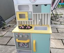 kids kitchen