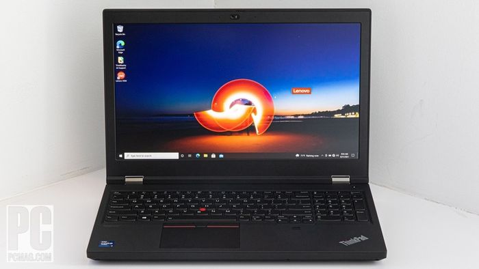 Lenovo ThinkPad P15 Gen 2 Mobile Workstation (i7 8-Core Processor, 512GB SSD, 32GB Memory)