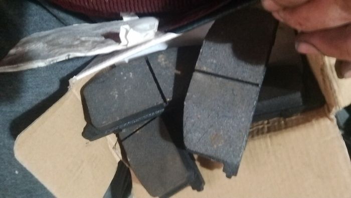 Sakura Automotive Toyota Starlet Corolla Front Brake Pad Set 600-20-3710