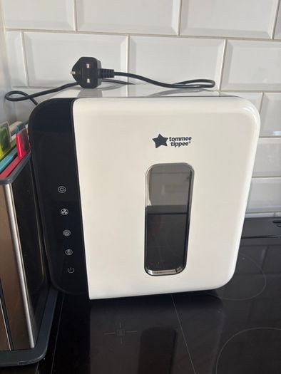 Tommee Tippee UV steriliser