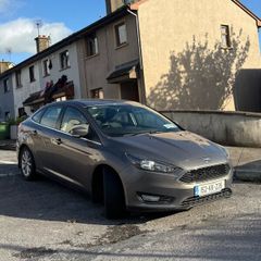 2015 Ford Focus Zetec 1.6L saloon