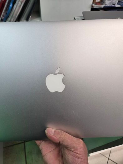 macbook air 2015