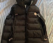 Moncler Gilet women's small