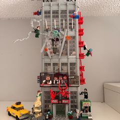 Daily Bugle modular building LEGO compatible brick set.