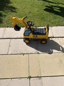 Child's ride on toy digger