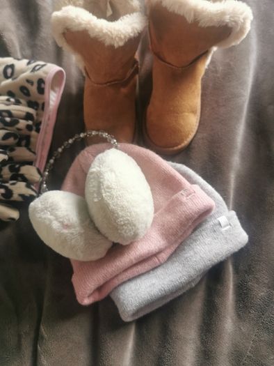 winter bundle girls