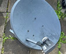 satellite dish antenna with LNB
