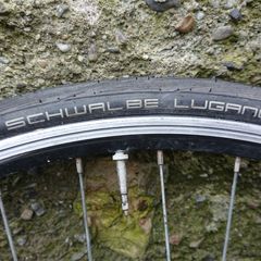 28" racer back wheel