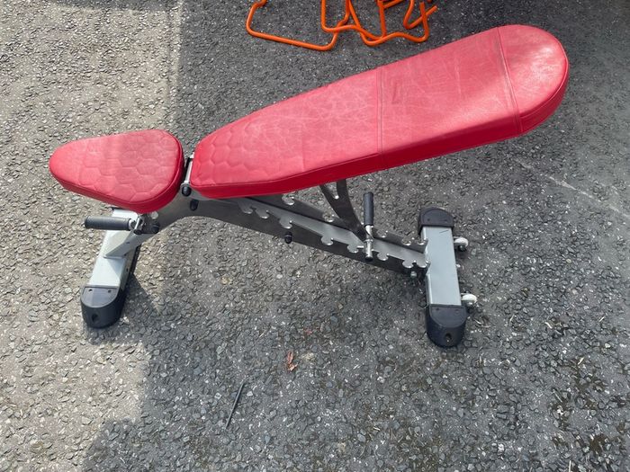 Weightlifting Bench