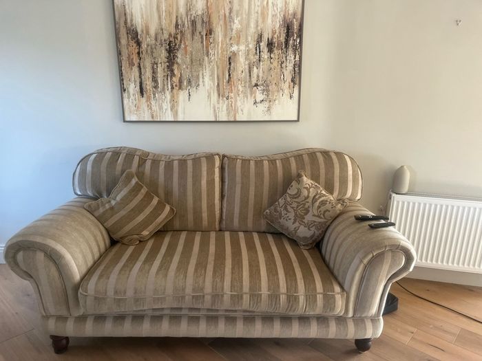2 Seater Finline Sofa