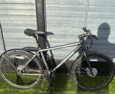 Carrera Subway 8 Hybrid Bike