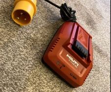 Hilti charger Hilti 2015764 C 4/36-90 Battery Charger