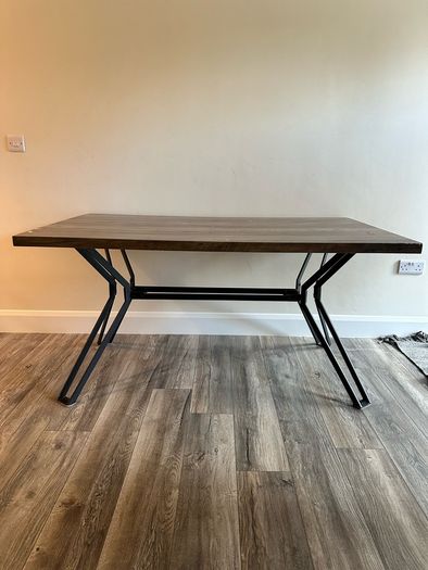 Free Dining Table