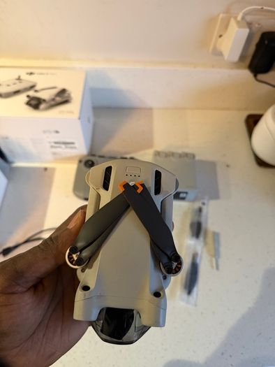 DJI Mini 3 Pro Fly More Combo - RC-N1, 3 Batteries