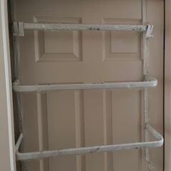 Over door 3-tier towel rail