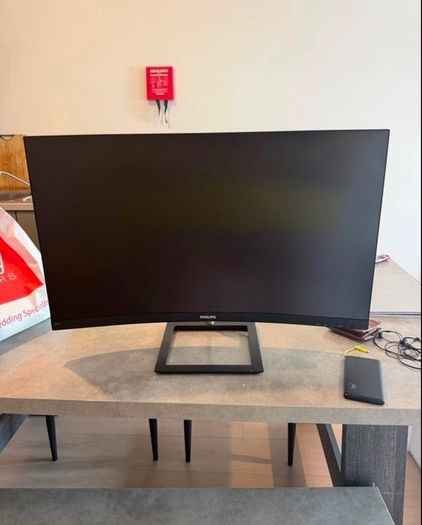 Philips 32" Curved QHD Monitor (325E1C/00)