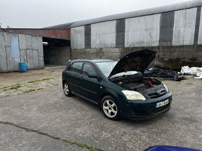 05 Toyota Corolla e12 breaking 1.4vvti