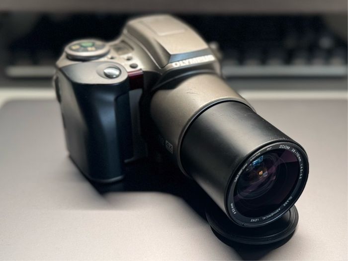 Olympus is-300