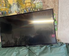 42inch Smart TV working perfectly