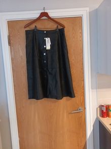 Sonder For Life Black Faux Leather  Skirt.   S.16  B.N.W.T