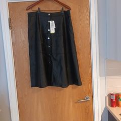 Sonder For Life Black Faux Leather  Skirt.   S.16  B.N.W.T