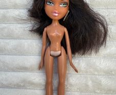 Bratz Doll Be-Bratz.com Yasmin 1 earing only Used Please see photos