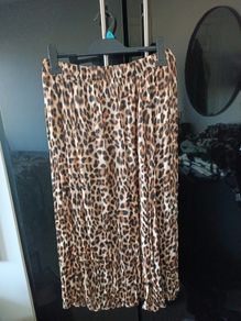 Leopard print Pleated Midi skirt