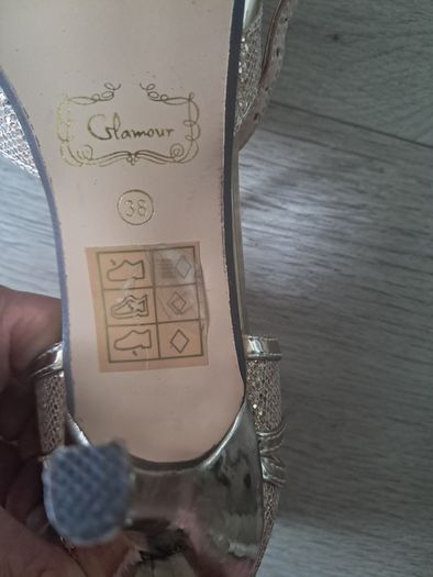 Gold heeled peeptoe Sandal Glamour footwear