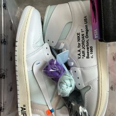 Air Jordan 1 High OG x V.A.A