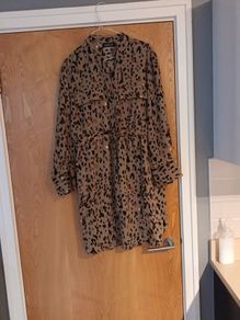 Fashion  Dress.  S.L/XL.     B.N.W.T.