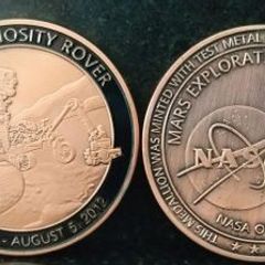 Large NASA commemorative coin - Mars Curiosity Rover