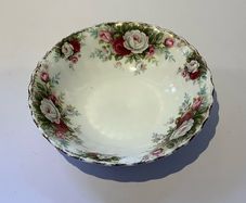 Vintage Royal Albert Celebration fruit saucer / small bowl 24cm