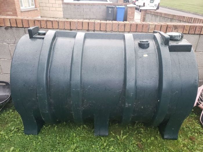 Oil tanker free to take away