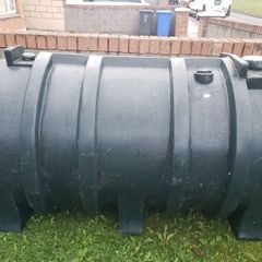 Oil tanker free to take away