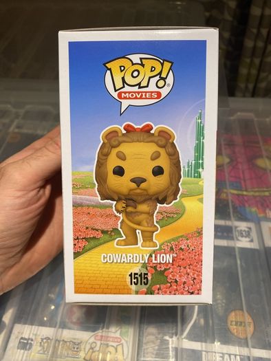 funko pop cowardly lion wizard of OZ