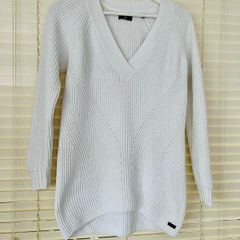 GANT Thick Cotton White V Neck Jumper
