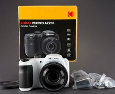 Kodak PIXPRO AZ255  bridge camera