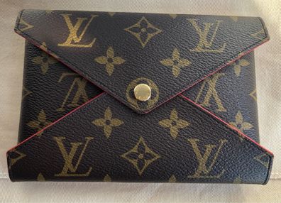 Louis Vuitton medium Kirigami