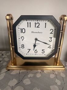 mantel clock