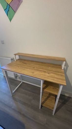 Desk Table