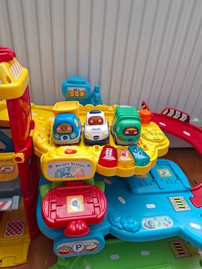 toot toot garage
