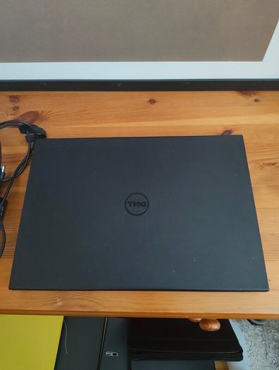 Dell Inspiron 15 3000 Series i3 - Spares/Repair + Genuine Charger
